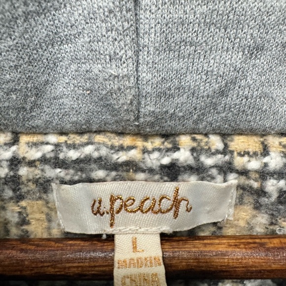 A‎ Peach (A Buckle Brand) Oversized Tweed Hooded Shacket Size Large - Picture 10 of 10